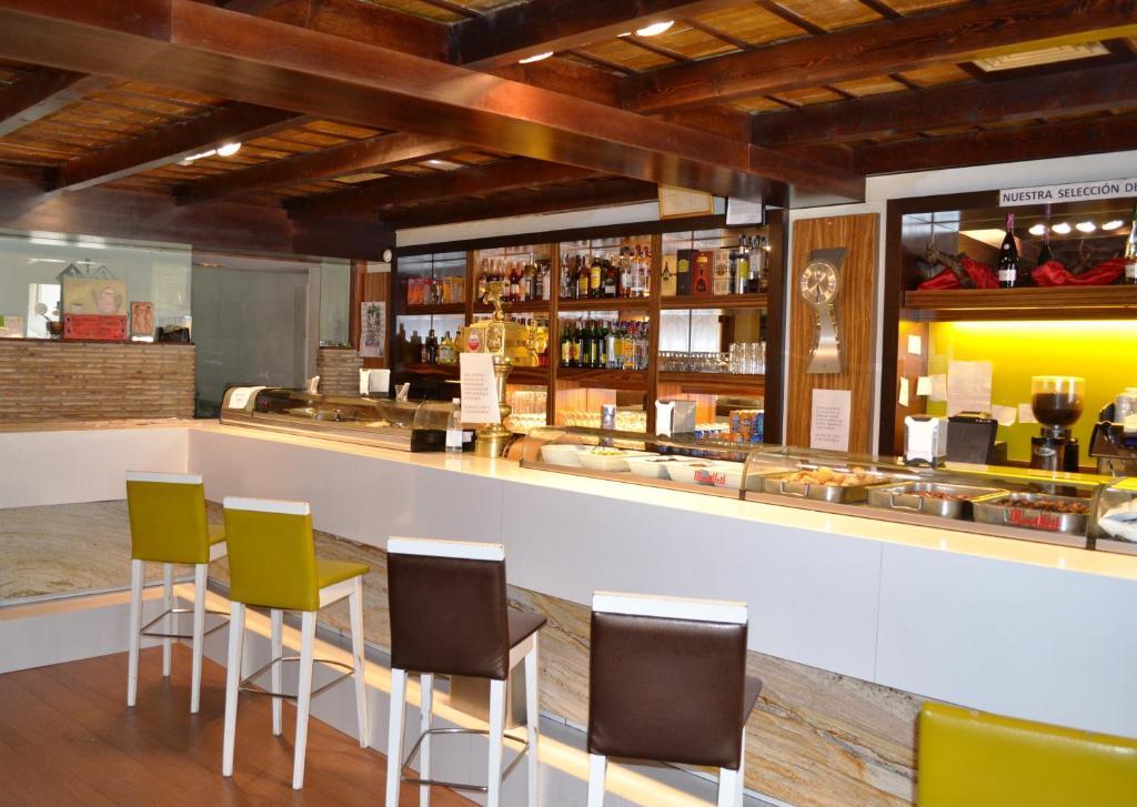 Hostal El Vegano Utiel Εξωτερικό φωτογραφία